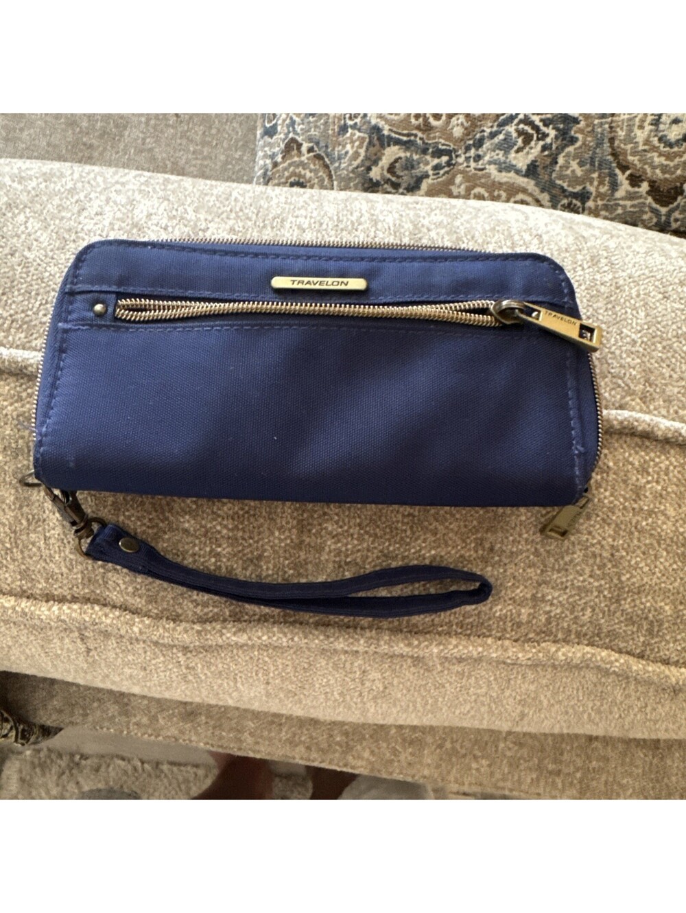 Travelon Zip Wallet Womens Navy Blue RFID Blocking Wristlet Travel Organizer